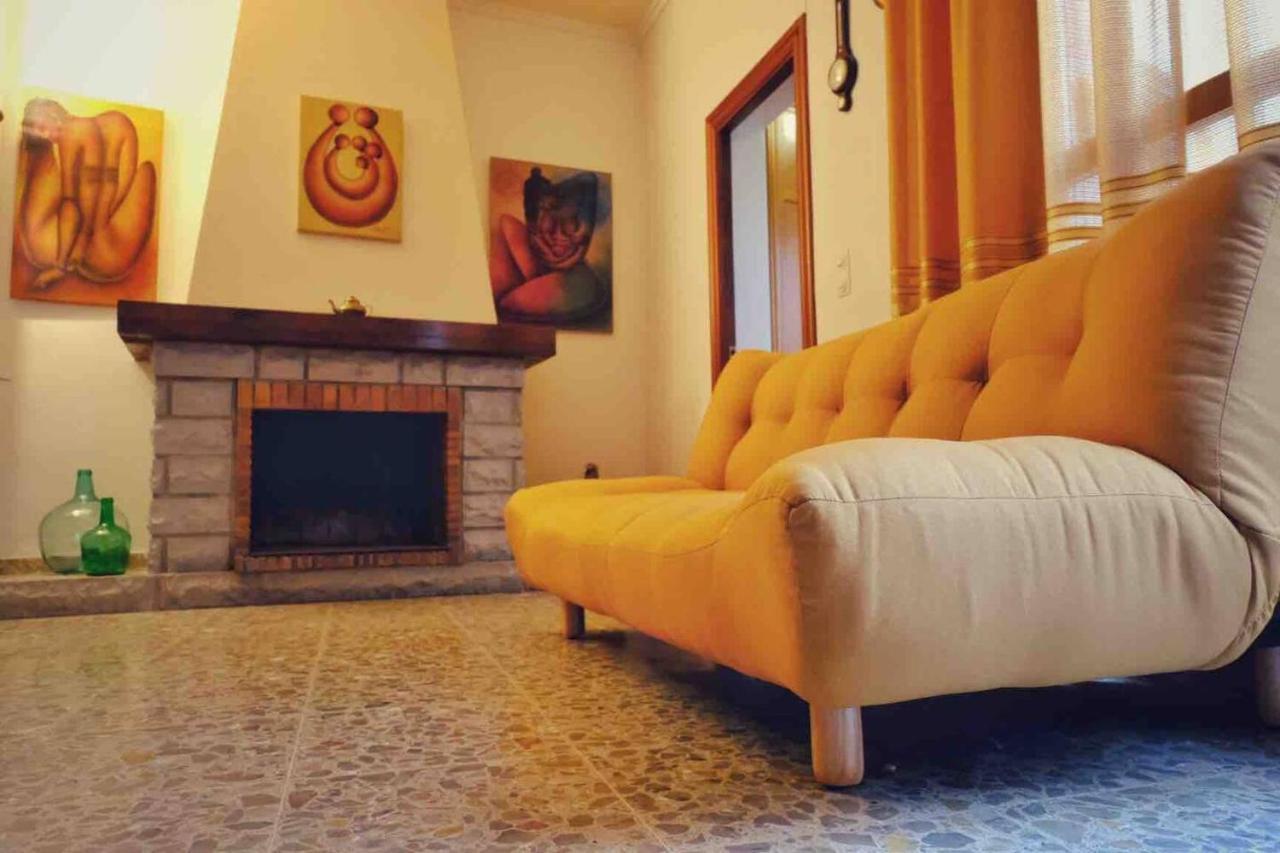 Casa Rural “Ca Robert” Callosa de Ensarriá Exteriér fotografie
